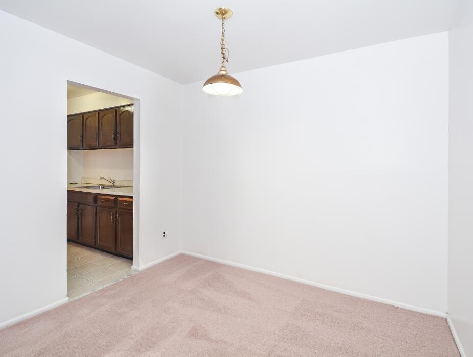 Images Hillcrest Apartments