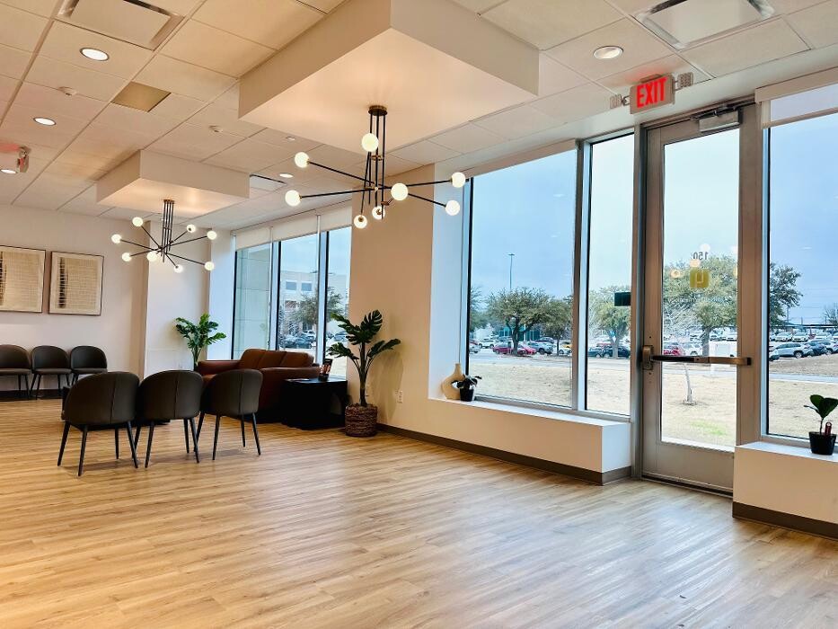 Images United Dermatology Associates