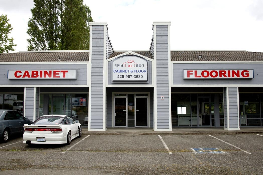 Images Northwest Cabinet & Floor