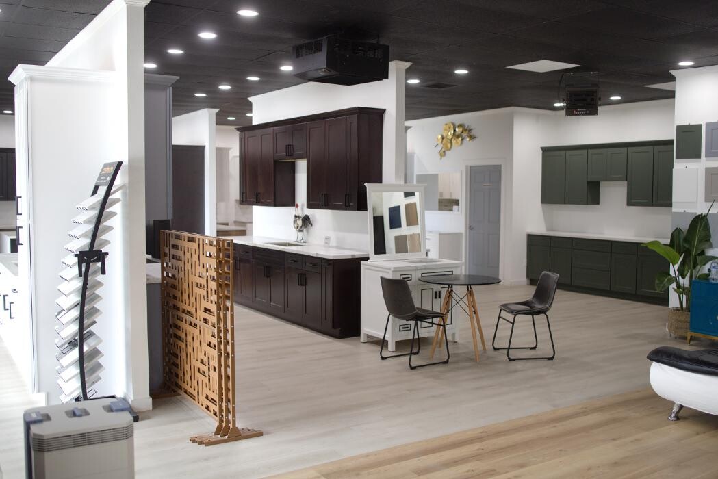 Images Northwest Cabinet & Floor