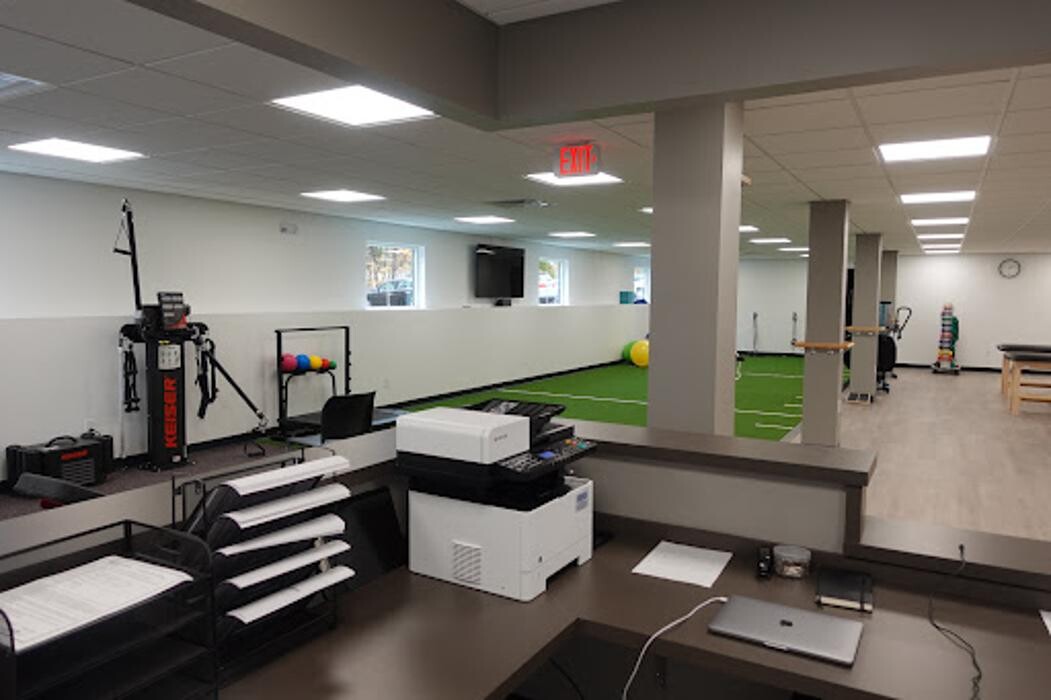 Images PTSMC Bristol (Physical Therapy & Sports Medicine Centers)