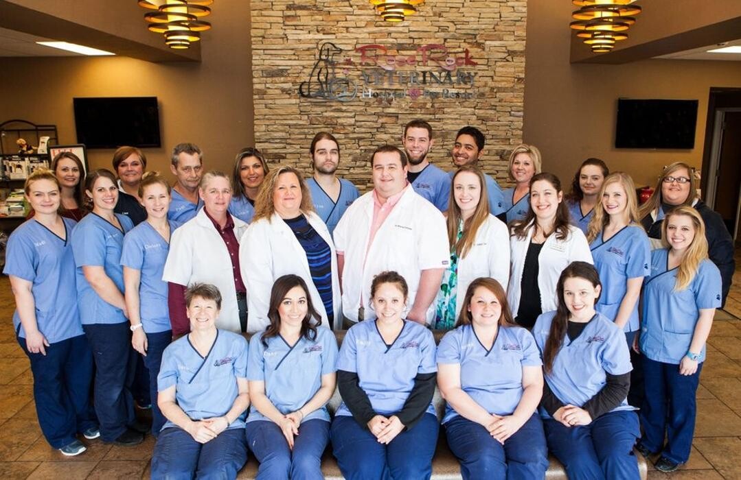 Images Rose Rock Veterinary Hospital & Pet Resort