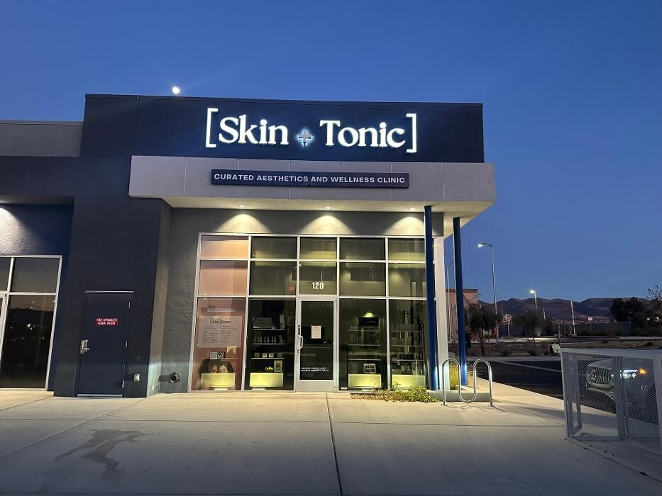 Images [ Skin + Tonic ]