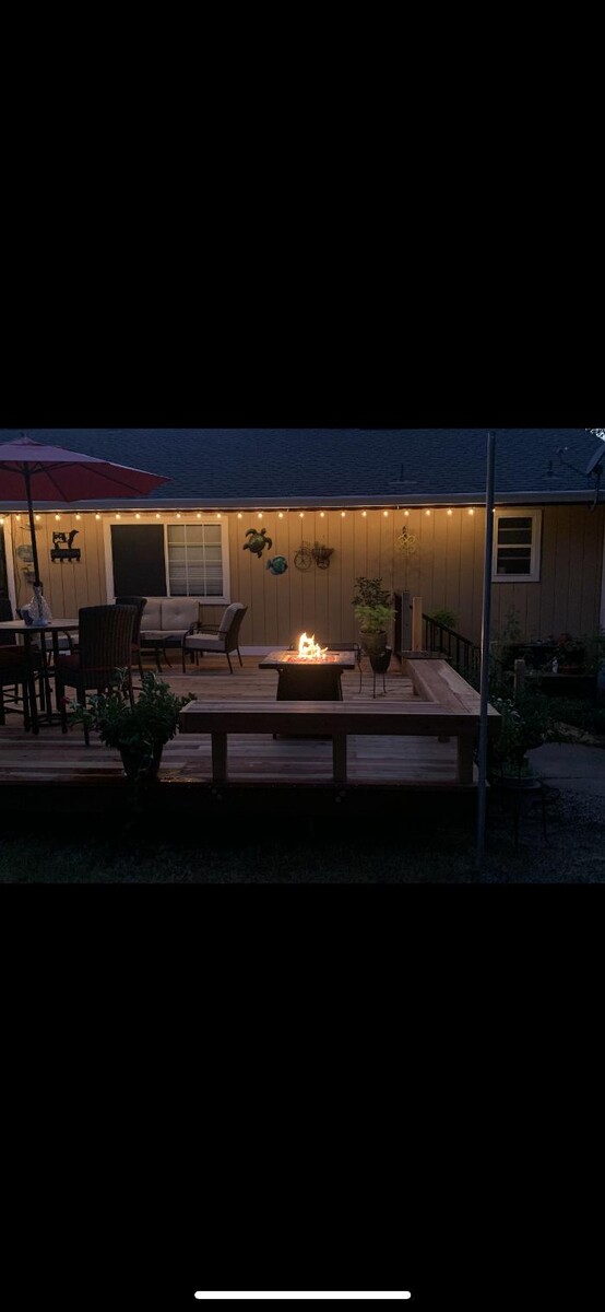 Images Modern Era Landscape Construction Inc.