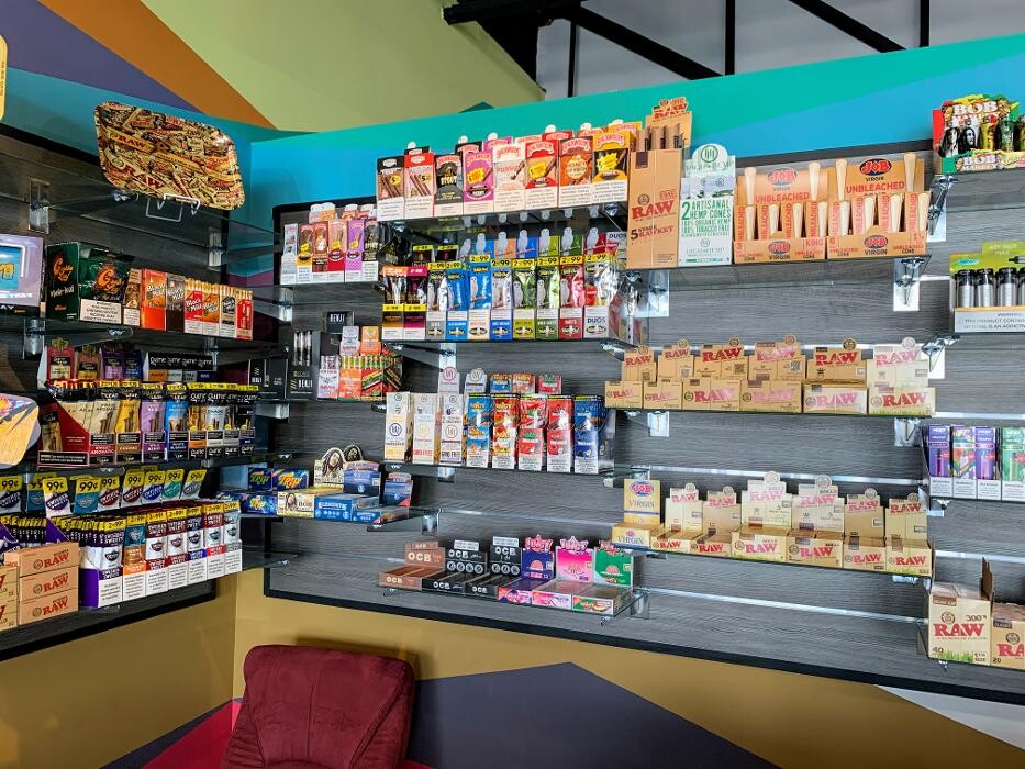 Images Prestigia Smoke Shop
