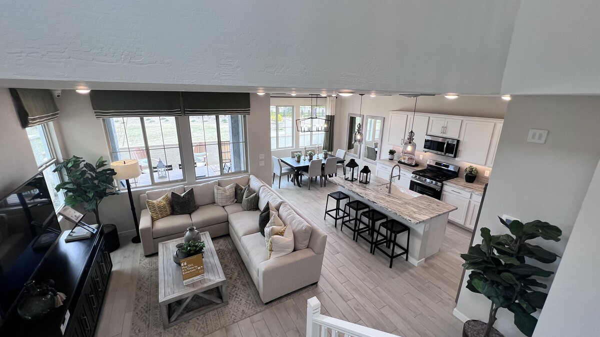 Images Diego Rios Realtor