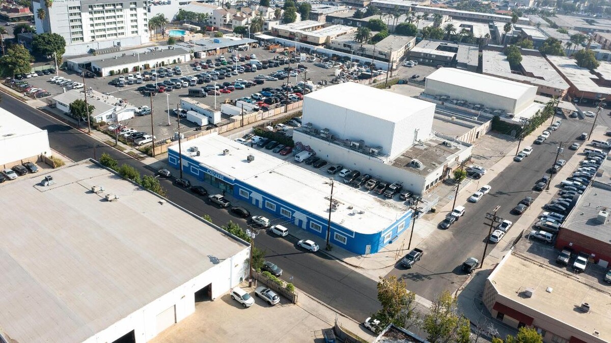 Images Catalyst Cannabis Dispensary Van Nuys