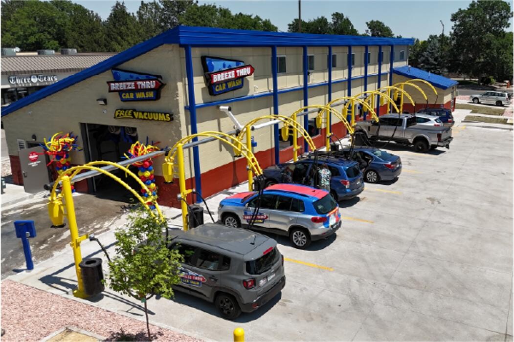 Images Breeze Thru Car Wash - Central Loveland