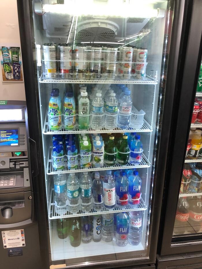 Images M & E SUPER STOP
