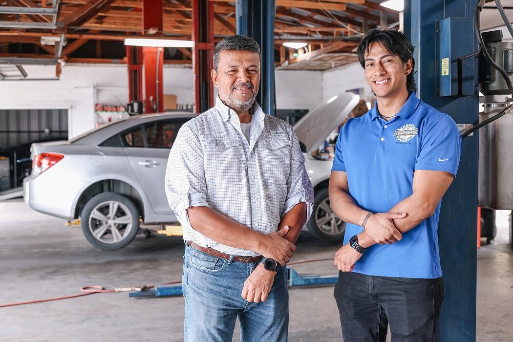 Images Honducar Collision Center