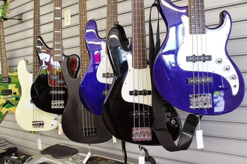 Images The Money Vault Jewelry & Loan