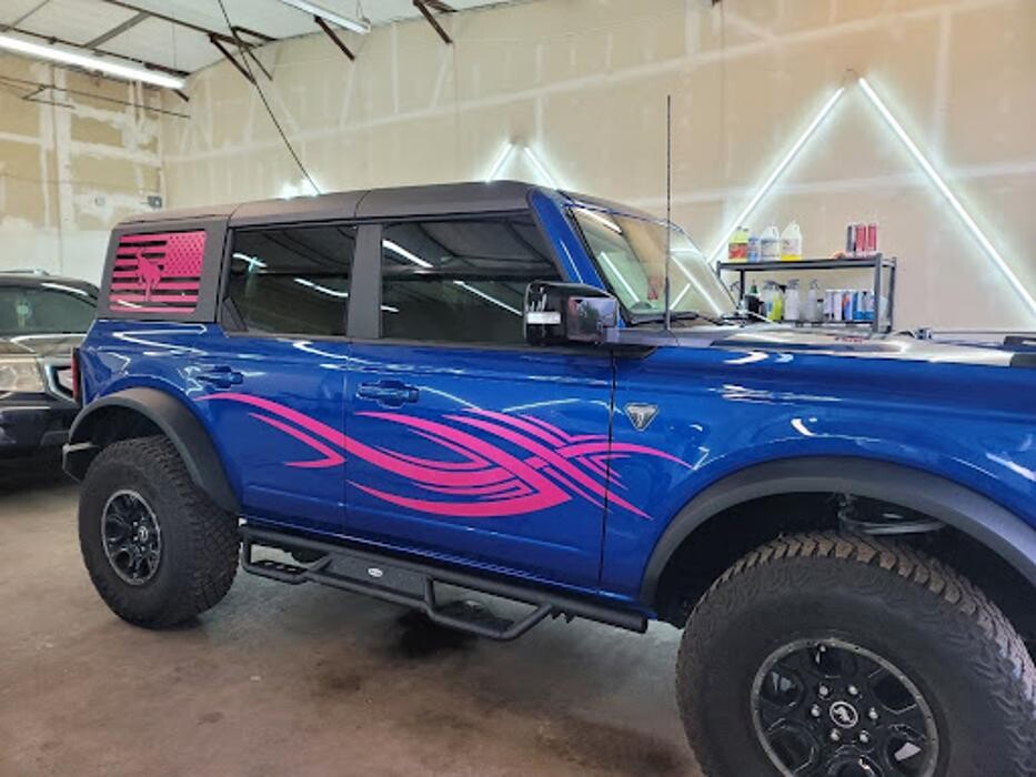 Images Luxe Auto Salon