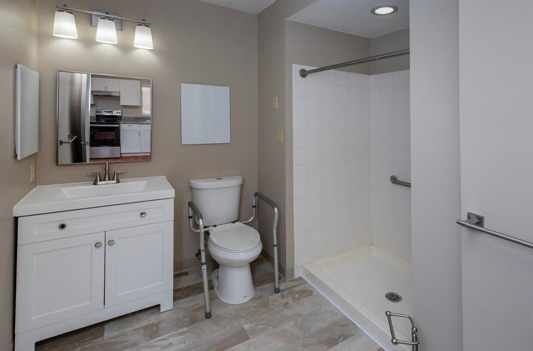 Images Benedictine Living Community-Anoka