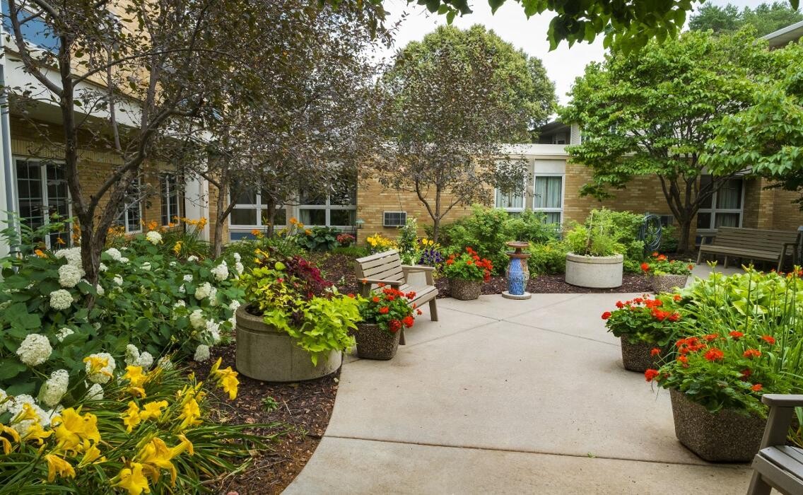 Images Benedictine Living Community-Regina