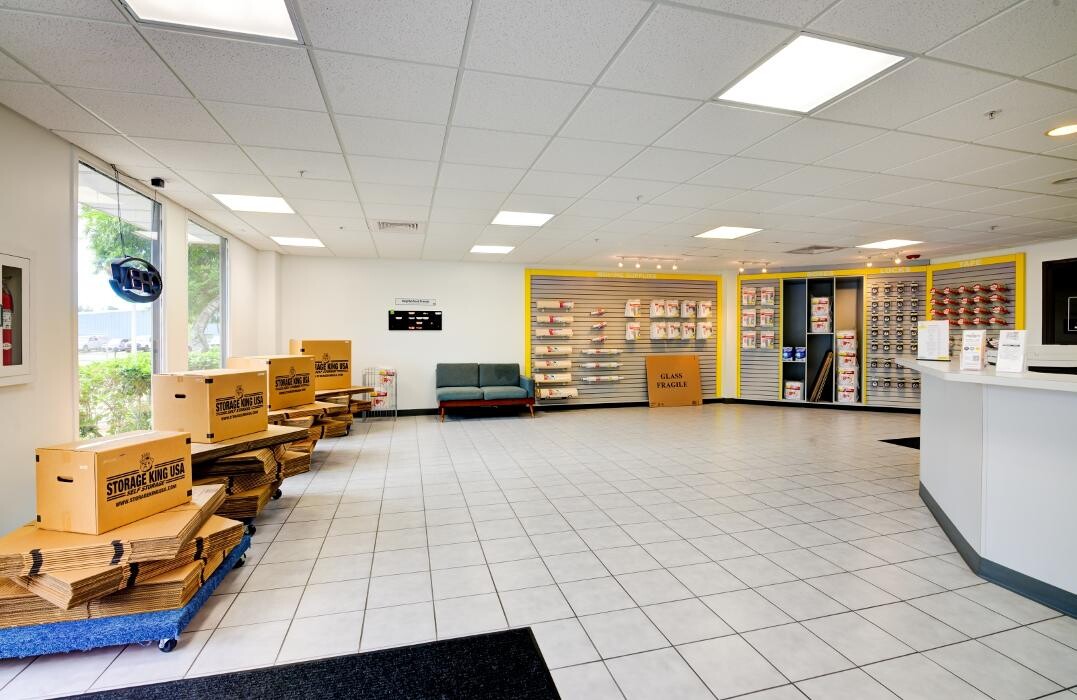 Images Storage King USA