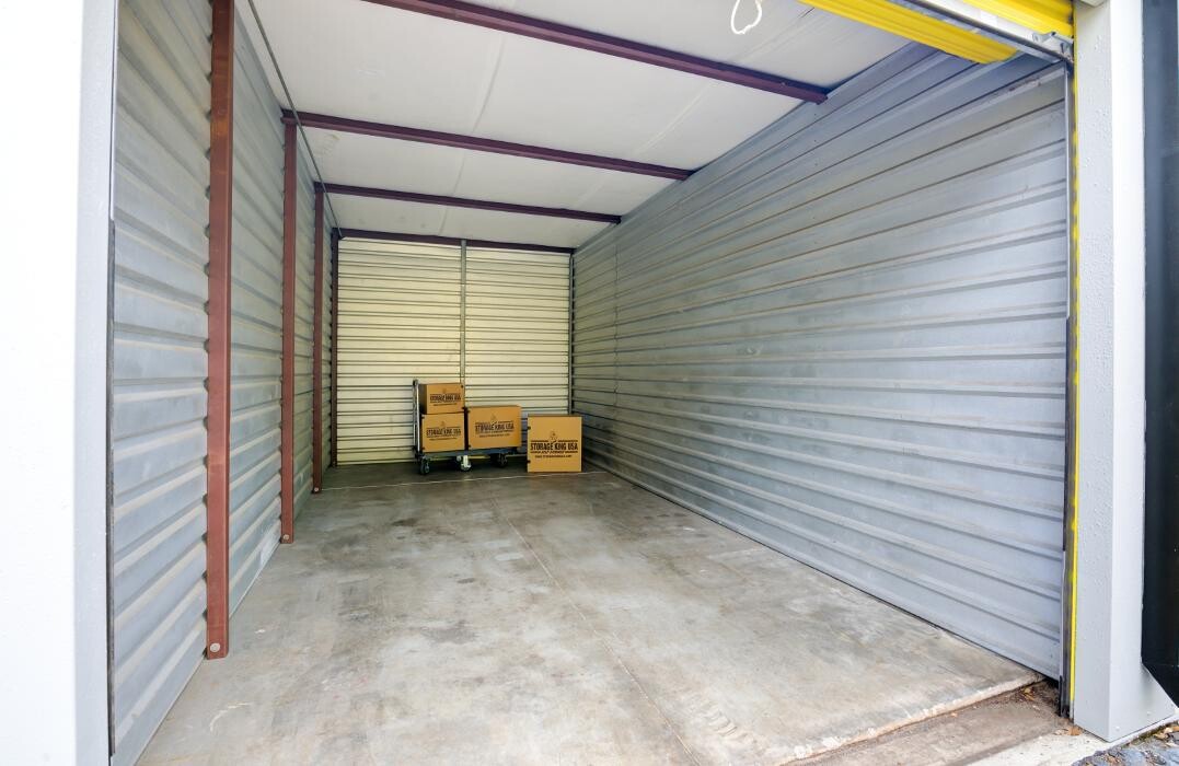 Images Storage King USA