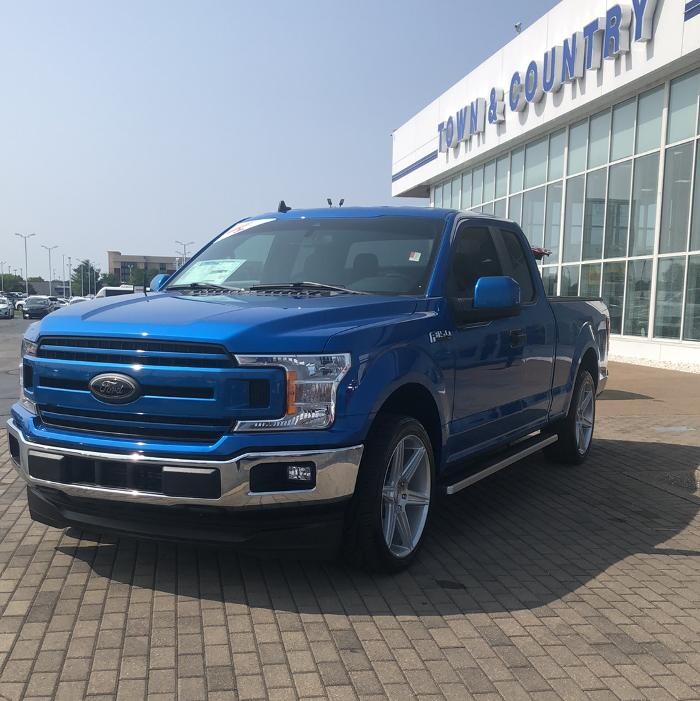 Images Town and Country Ford