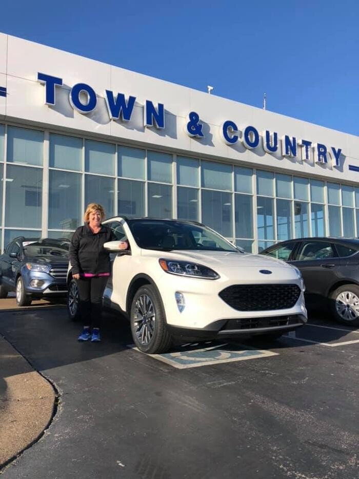 Images Town and Country Ford