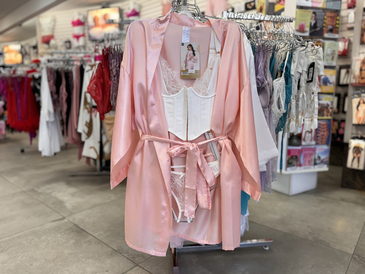 Images Lover's Lane - Mayfield Heights