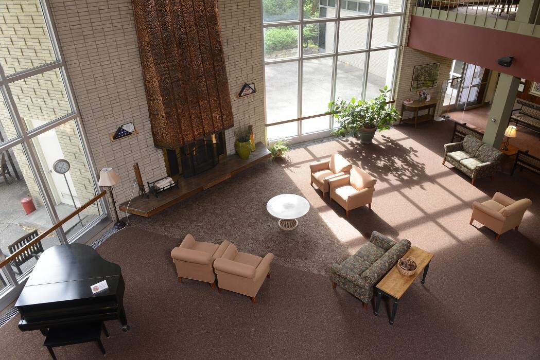 Images Cerenity Senior Care-Humboldt