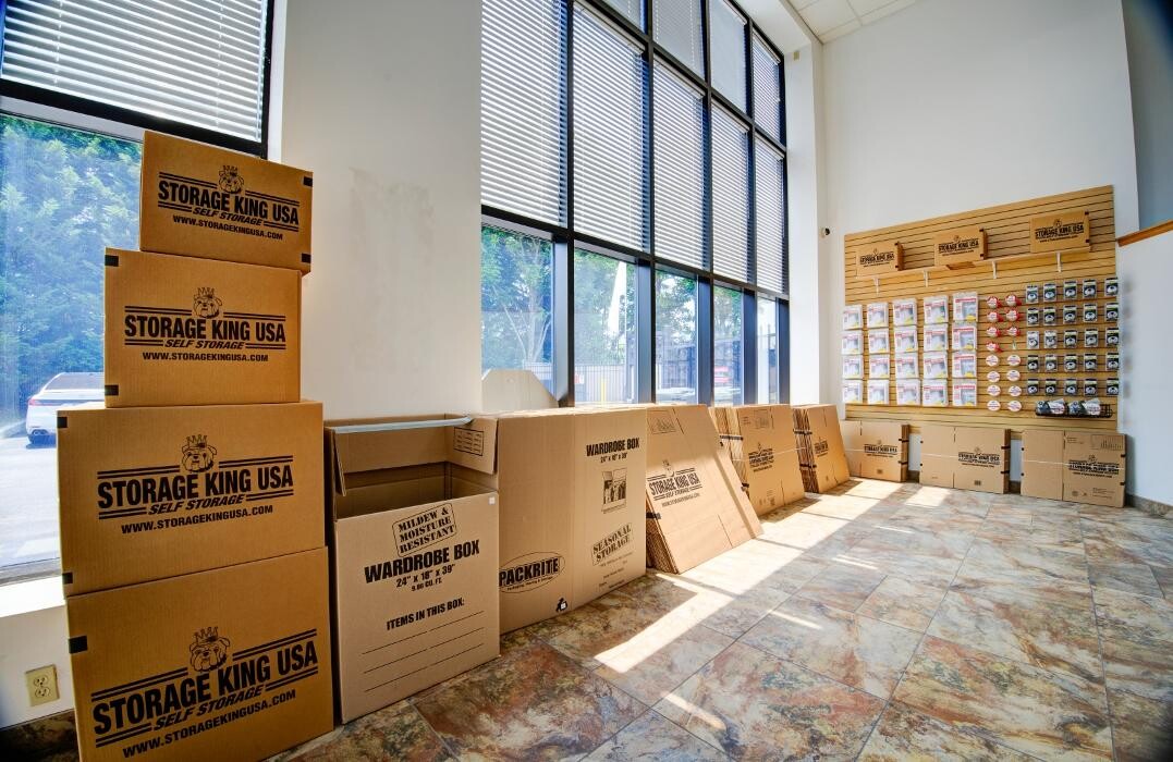 Images Storage King USA