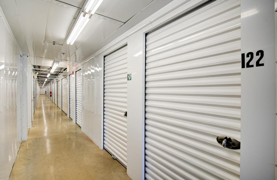 Images Storage King USA