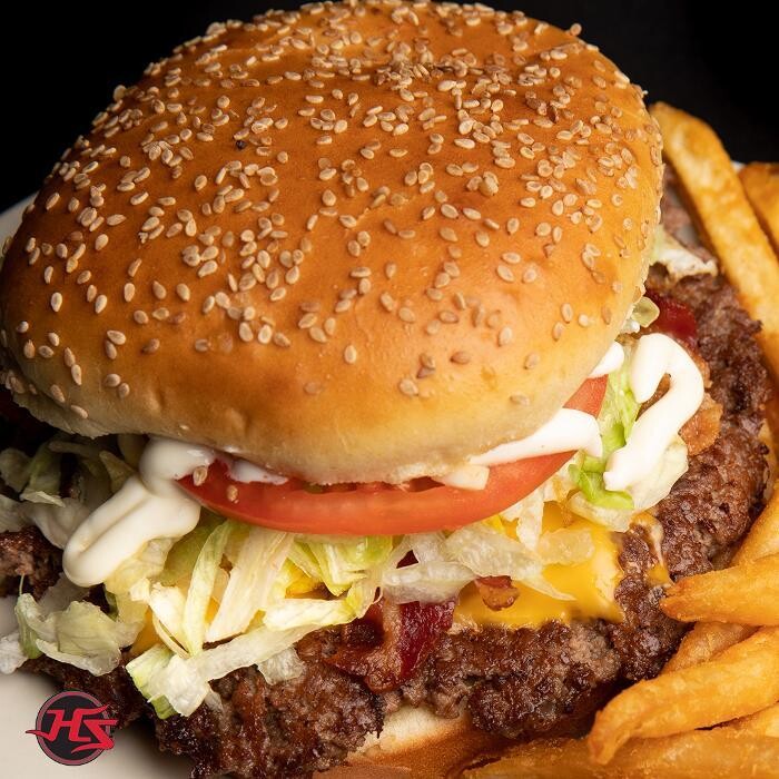 Images Hotshots Sports Bar & Grill