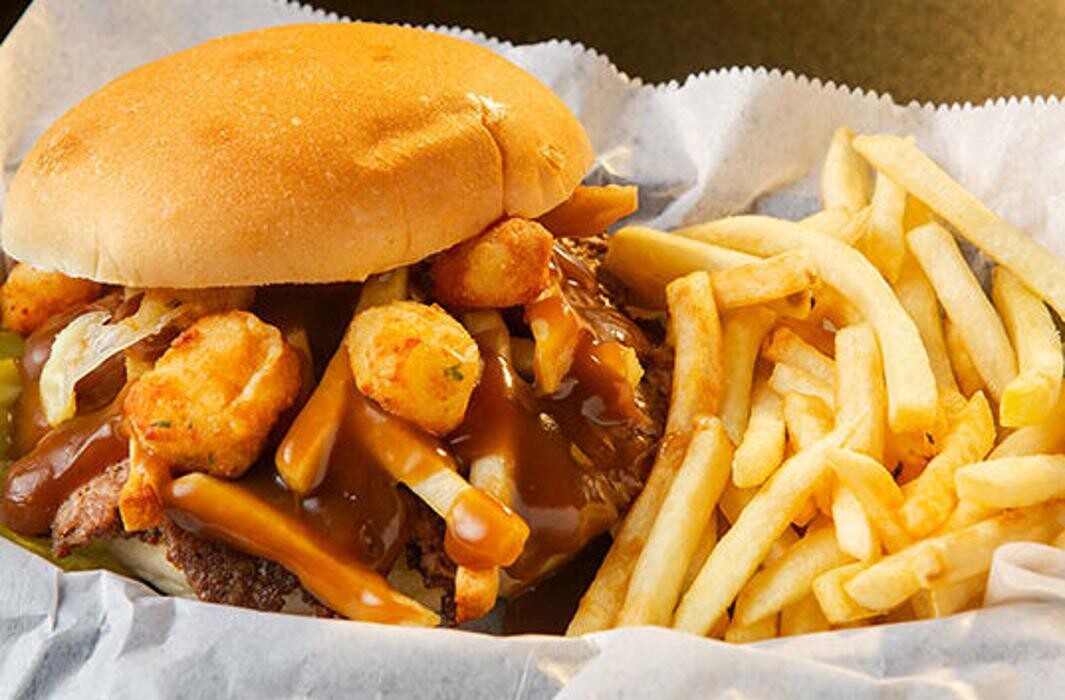 Images Hotshots Sports Bar & Grill