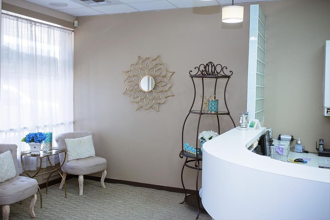 Images Mark Luzania, DDS