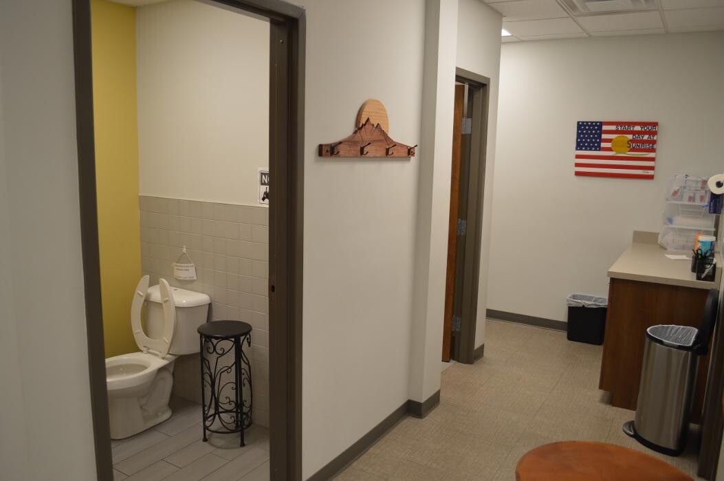 Images Sunrise Treatment Center - Forest Park