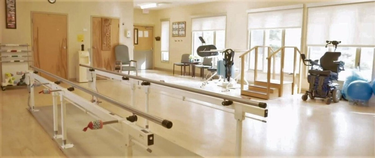 Images Majestic Care of Lafayette