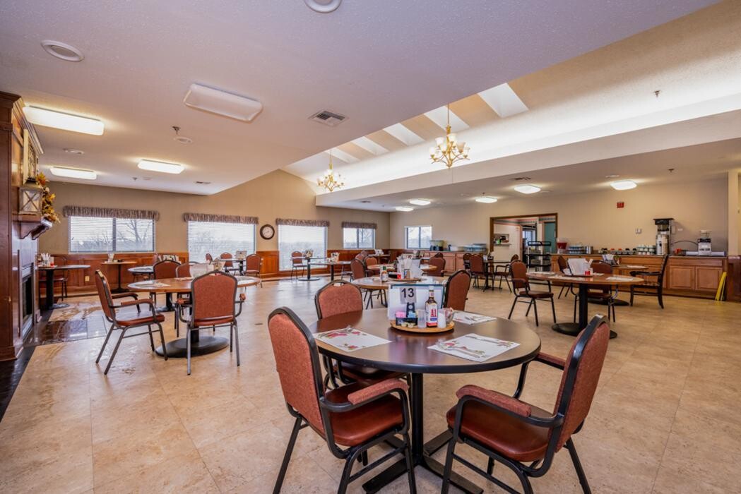 Images Majestic Care of Middletown Assisted Living