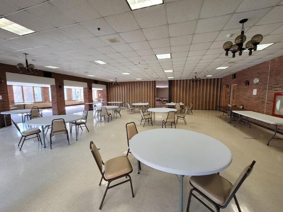 Images Majestic Care of Toledo Assisted Living