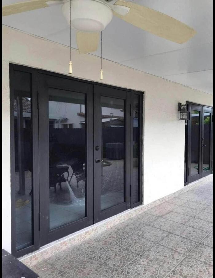 Images The King of Florida Construction