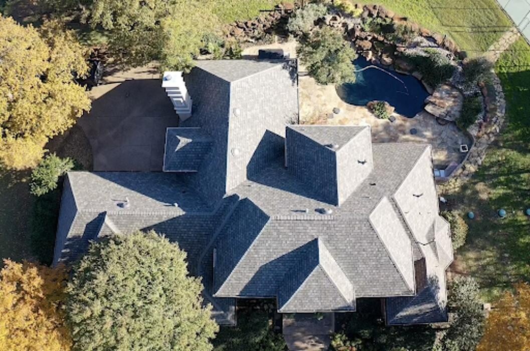 Images Status Roofing LLC