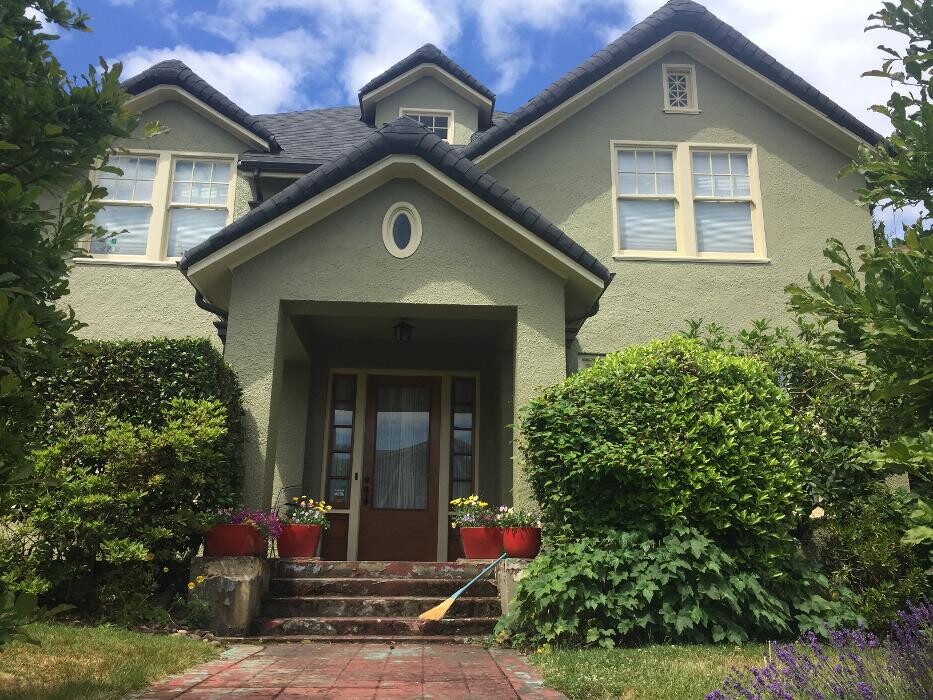 Images Western Accents Inc