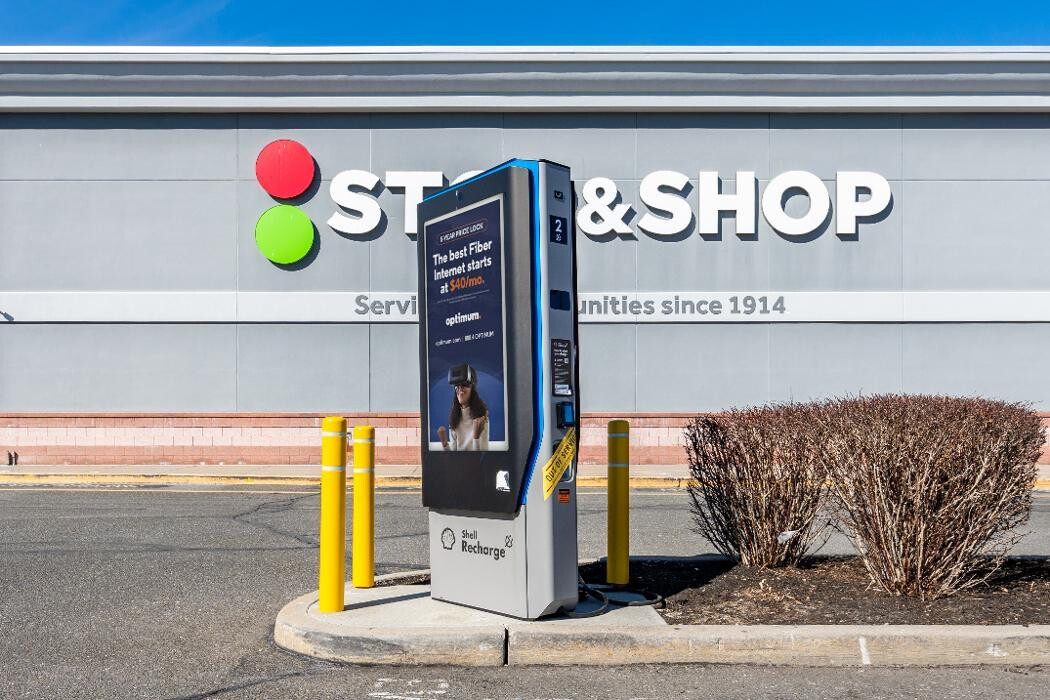Images Shell Recharge Charging Station