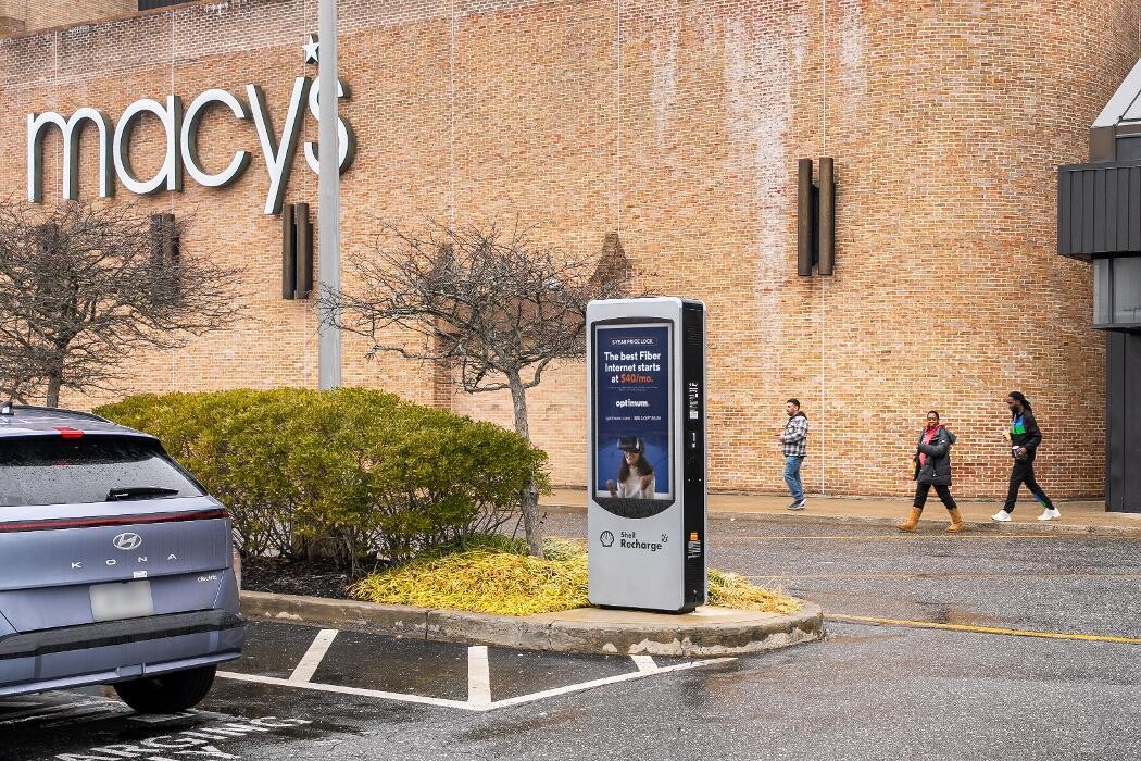 Images Shell Recharge Charging Station