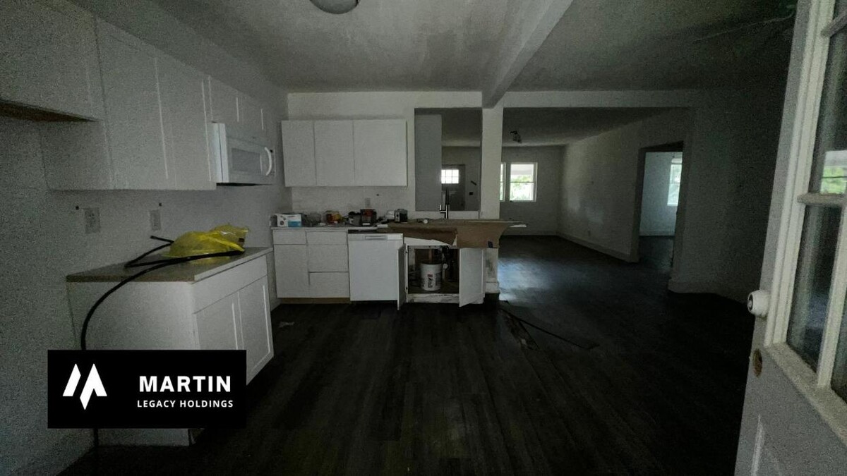 Images Martin Legacy Holdings