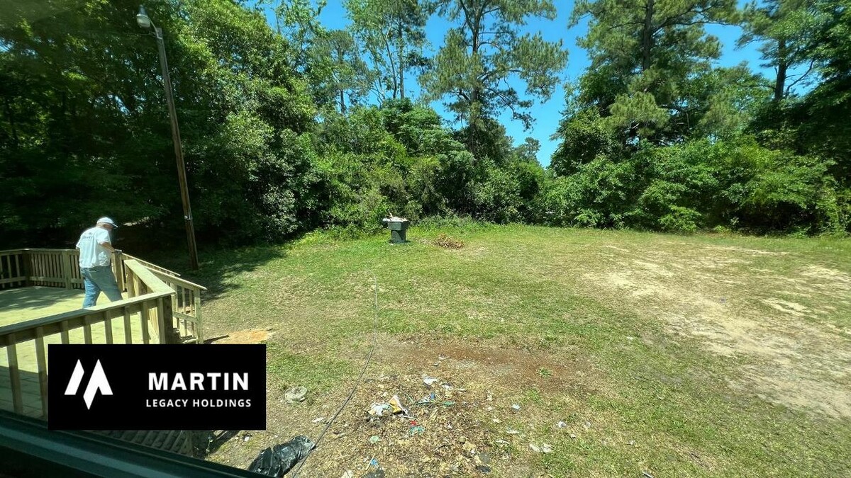 Images Martin Legacy Holdings