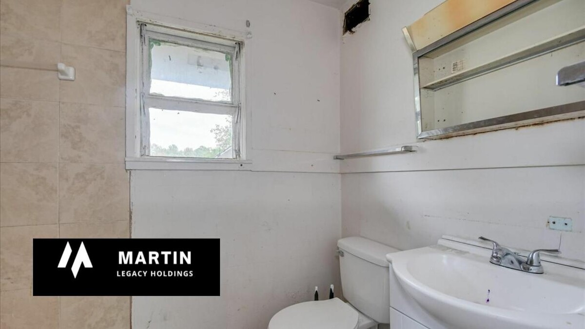 Images Martin Legacy Holdings