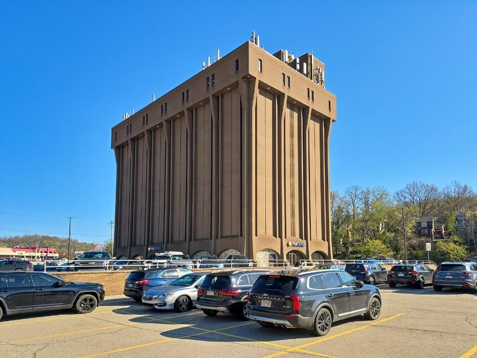 Images HQ Ardmore Boulevard