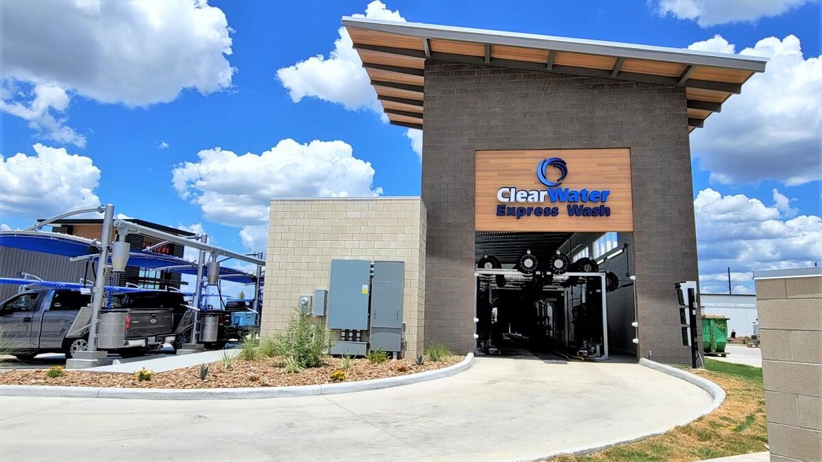 Images ClearWater Express Wash