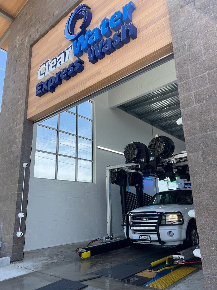 Images ClearWater Express Wash