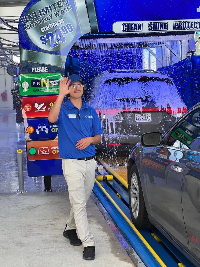 Images ClearWater Express Wash