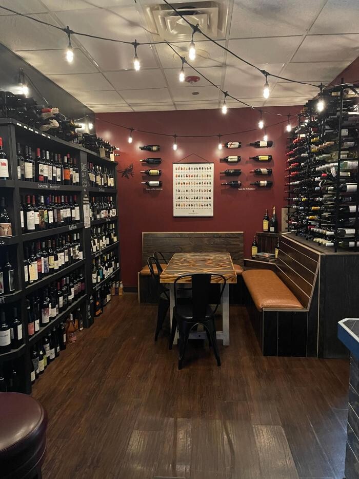 Images D's Bottle Shop & Craft Beer College