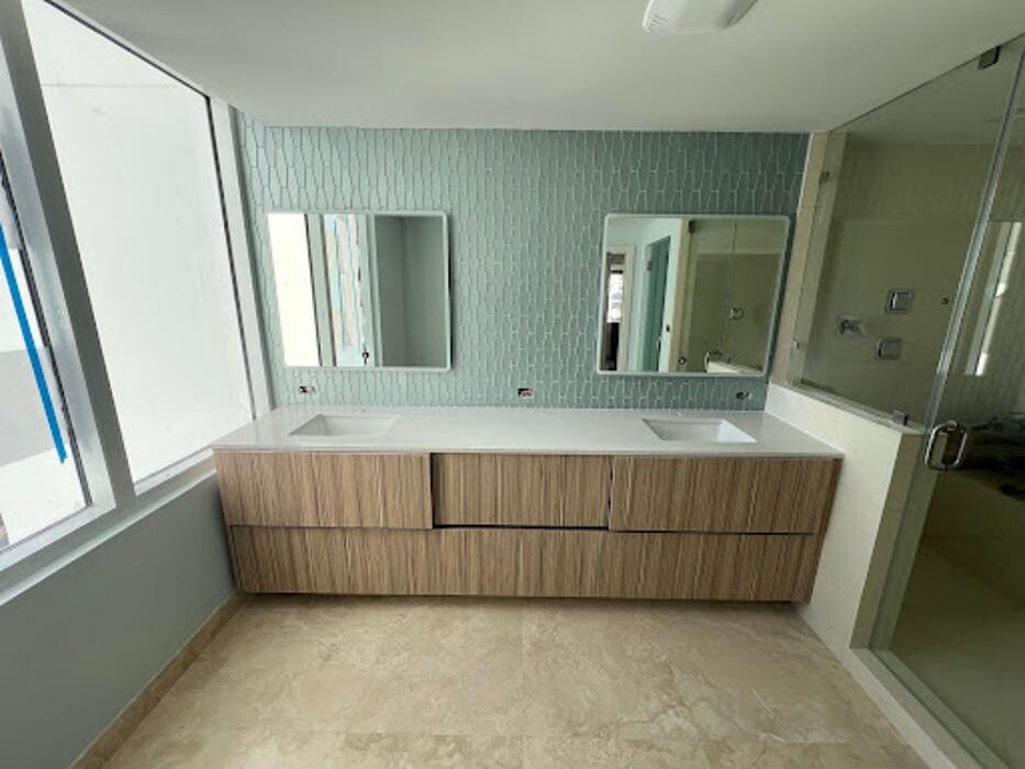 Images YT Finish & Repairs Inc.