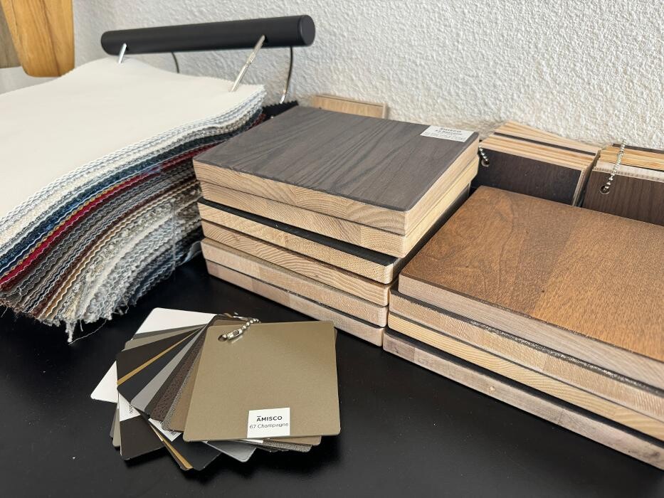 Images Just Fans Venice Showroom