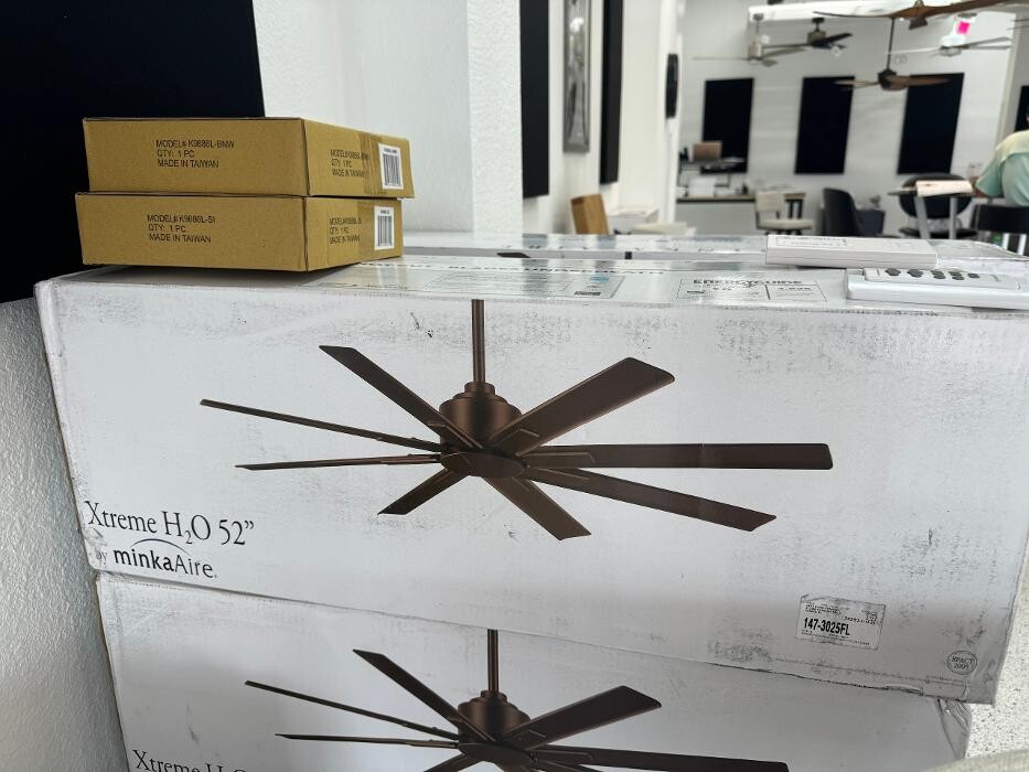 Images Just Fans Venice Showroom