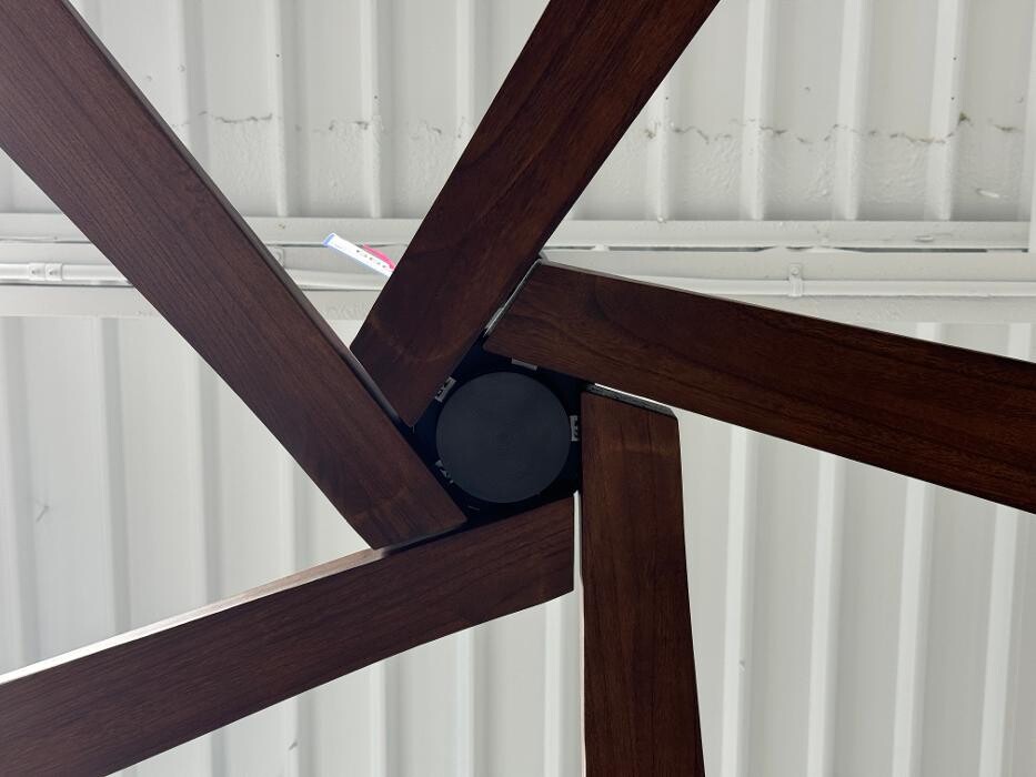 Images Just Fans Venice Showroom